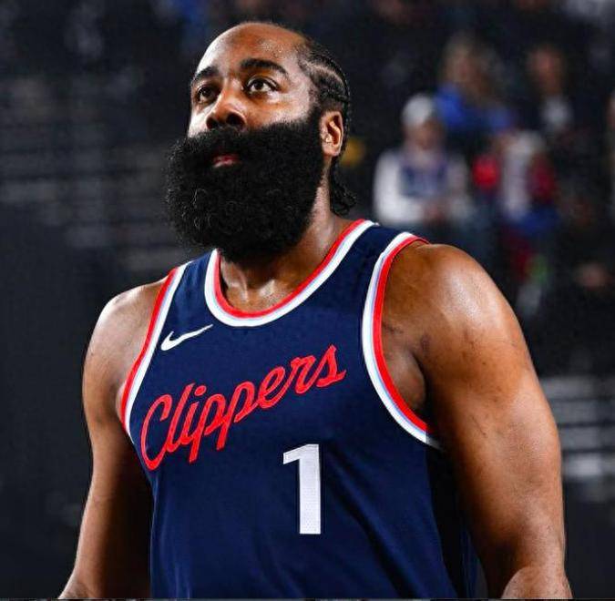 哈登陷入低谷，威少连败，命运悬念球队命运悬念！